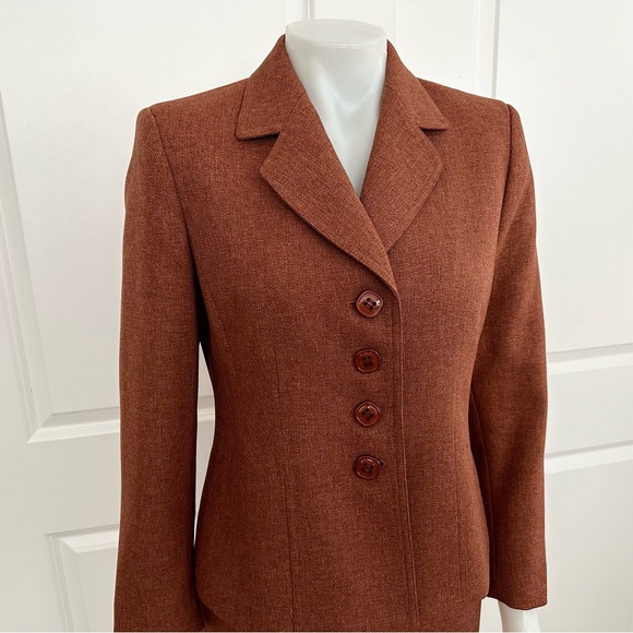 Le Suit Petite Rust Orange Wool / Tweed Look Two Piece Blazer and Skirt Set - Picture 10 of 16